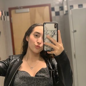 Meet your Posher, Karina